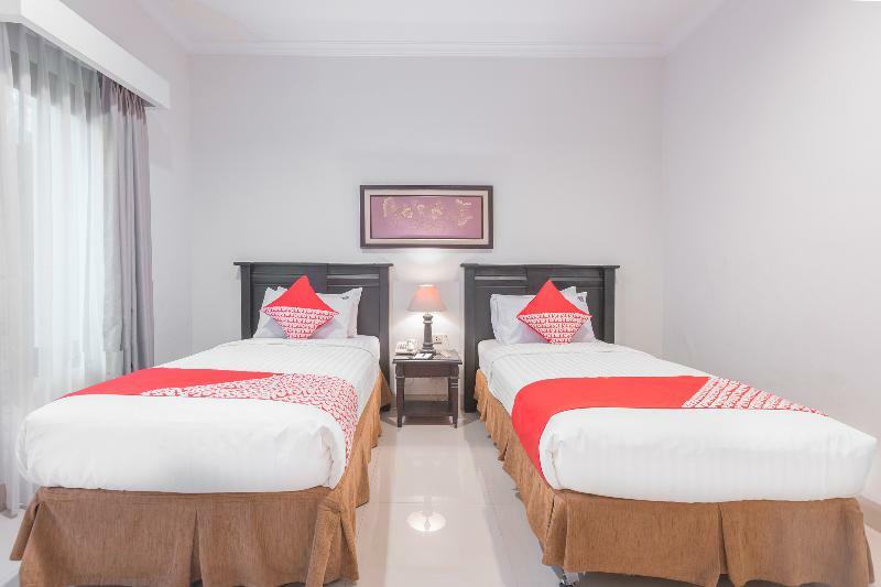 534 Sriwijaya Hotel Jakarta Exterior foto
